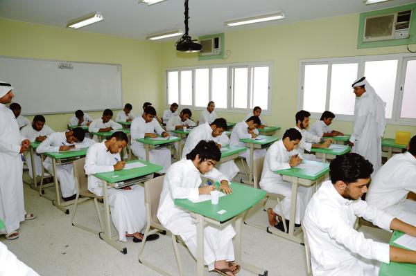 نظام نور.. 4 خطوات لتسجيل المواد في مدارس «المقررات»