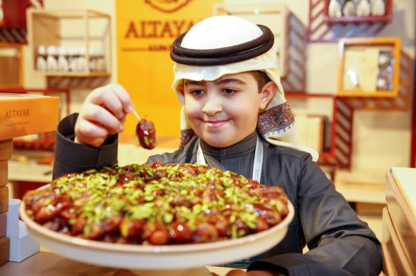 «البيئة»: المملكة تصدر 300 صنف تمور