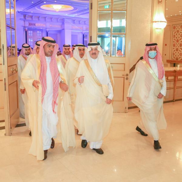 أمير الشرقية يدشن مشاريع سكنية بضاحية الواجهة ومجتمع قَمرة
