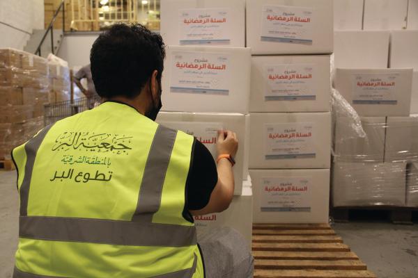 «كن قدوة».. مبادرة تدعم طلبة الثانوية لتسجيل الساعات التطوعية