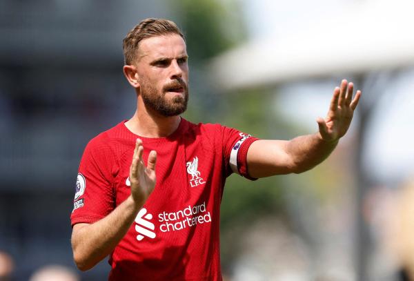 قائد ليفربول يغيب عن مواجهة إيفرتون