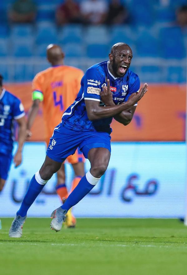 رغبة الهلال تصطدم بنشوة الفتح