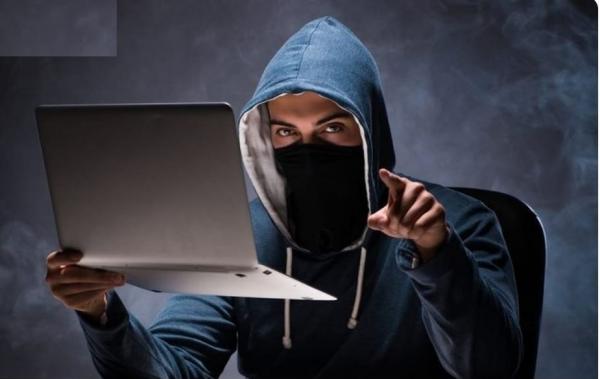 4 نصائح تحميك من الإحتيال باسم «آيفون 14»