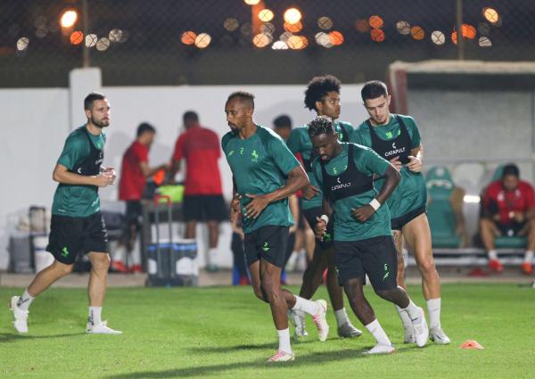 كارتيرون يغلق تدريب الاتفاق