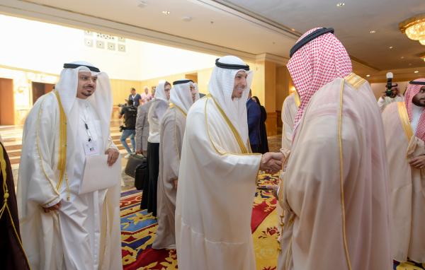  الأمير عبد العزيز بن تركي وزير الرياضة يستقبل الوفود 