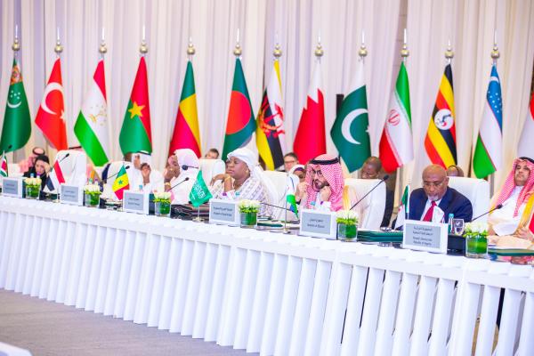 جانب من اعمال المؤتمر اللإسلامي لوزراء الشباب والرياضة 