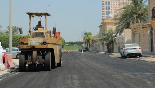 تطوير وسفلتة حي الجسر بالخبر