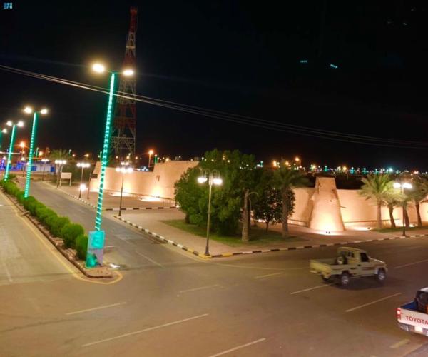 «لينة».. سوق تاريخي يجمع بين عراقة الماضي وحداثة الحاضر