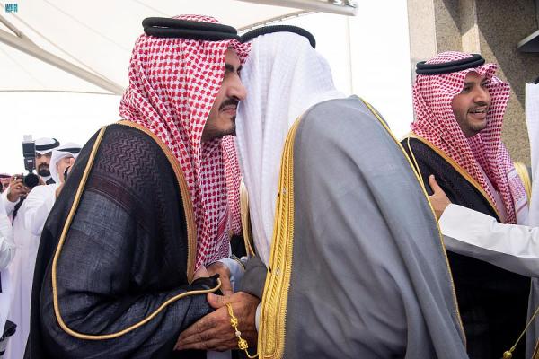 رئيس مجلس الوزراء الكويتي يصل جدة