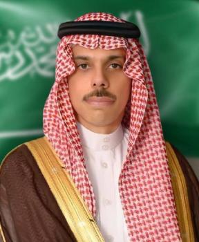 وزير الخارجية يطمئن نظيره الأمريكي على سلامة الأسيرين الأمريكيين