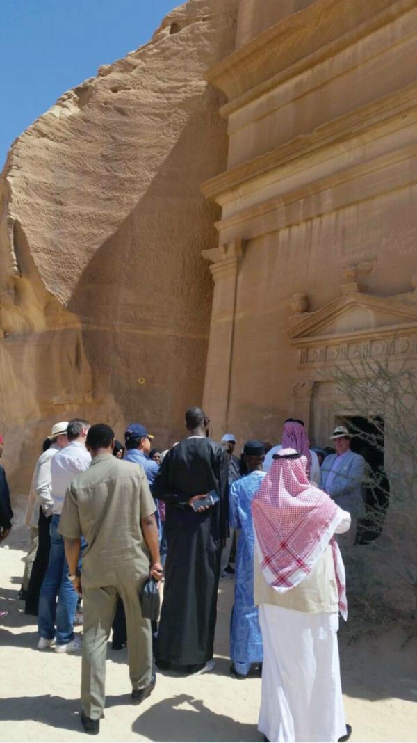 منع مكاتب السفر والسياحة من أخذ صورة لـ«هوية السائح»