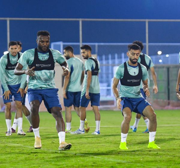 دونيس يعالج هجوم الفتح .. ويواجه العدالة السبت