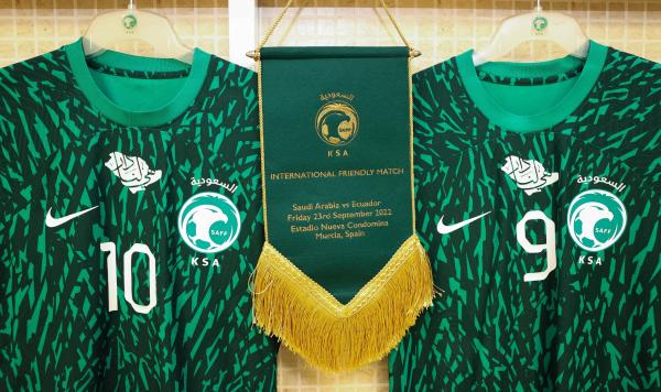 رينارد يُعلن تشكيل المنتخب السعودي لودية الإكوادور