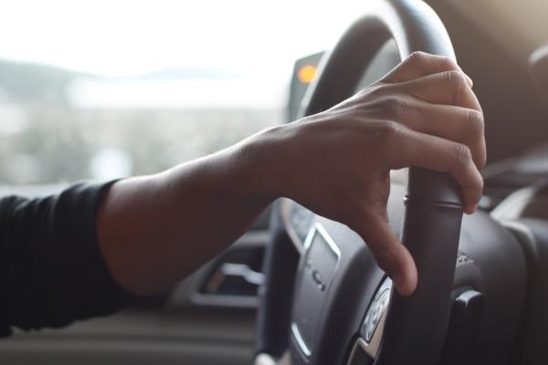 القيادة للخلف تدخل أمريكيا «غينيس»