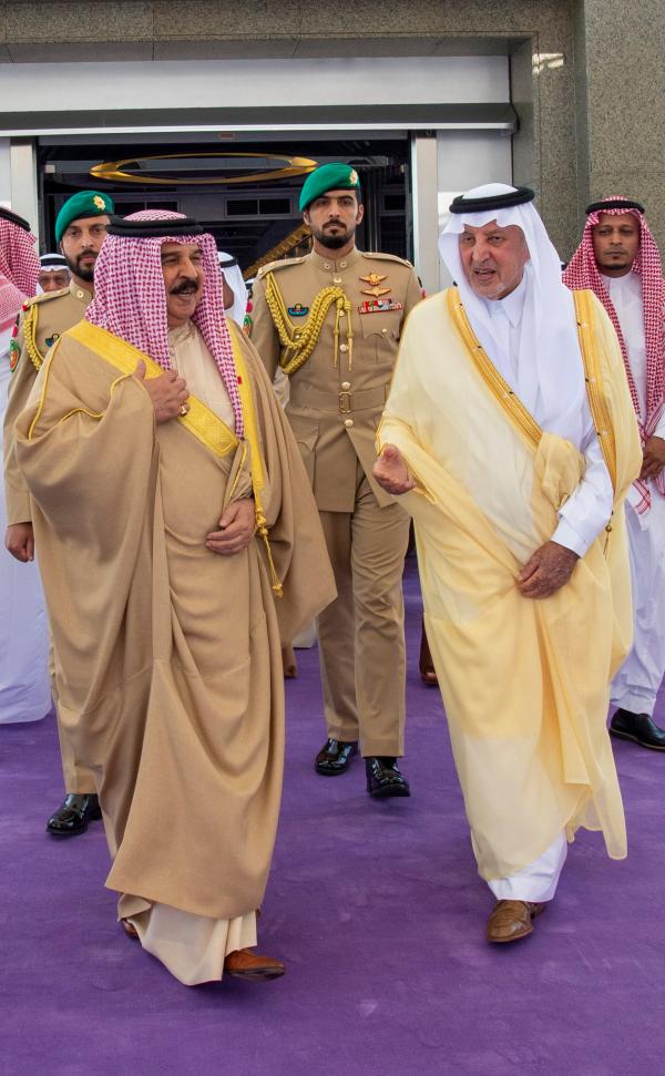 ملك البحرين يصل إلى جدة في زيارة للمملكة