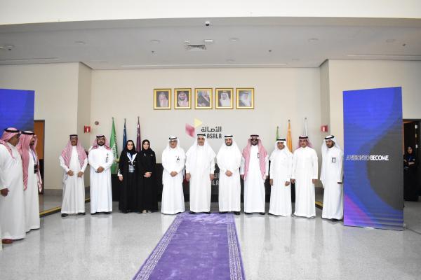 أمين المنطقة الشرقية يفتتح معرض «PROJECT.ion» في الأصالة