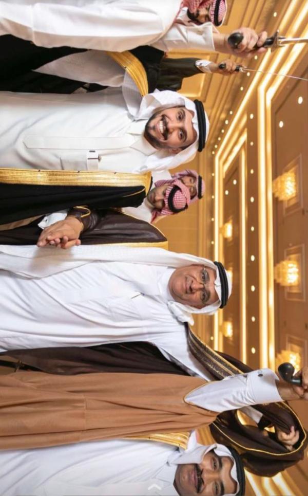مسرات «النعيم»