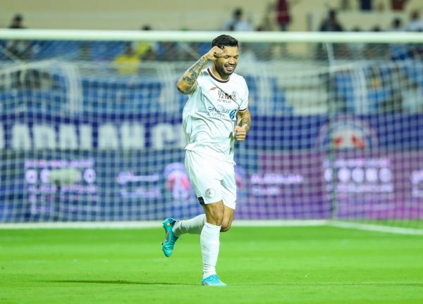 إصابات الهلال.. تغري التعاون