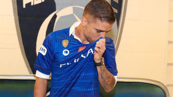 رسميًا.. الهلال يُمدد تعاقده مع لاعبه كويلار