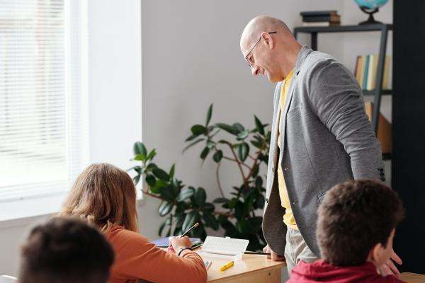نظام نور.. طريقة إدخال غياب معلم