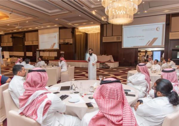 «الهلال الأحمر» يناقش استعدادات موسم الحج القادم