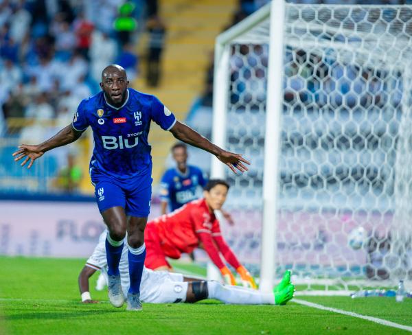 الهلال فقد إثارته ..والشباب يواصل صدارته