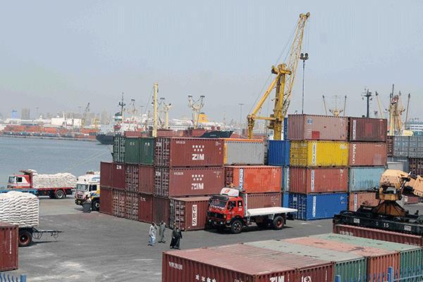مساعٍ لحل الإضراب في موانئ جنوب أفريقيا بشكل ودي