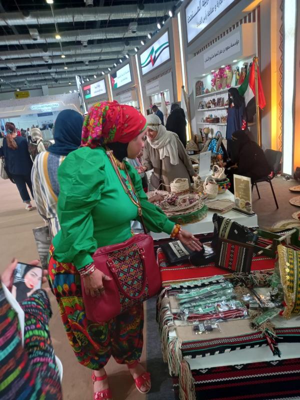 بالصور.. زوّار بمعرض «تراثنا» المصري يشيدون بالحرف اليدوية السعودية