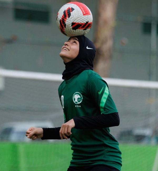 النصر يواجه سما غدا في الدوري النسائي