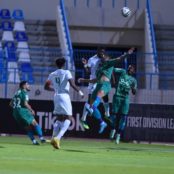 نجران يخطف نقطة من الشعلة