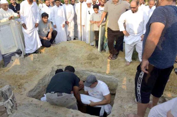 بعد 12 يوما من وفاته.. «طفل الحافلة» يوارى الثرى