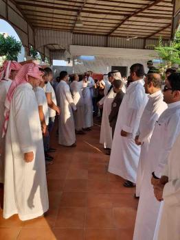 بعد 12 يوما من وفاته.. «طفل الحافلة» يوارى الثرى