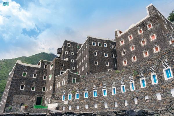 «رجال».. عبق تاريخي وروعة معمارية وتفوق عالمي