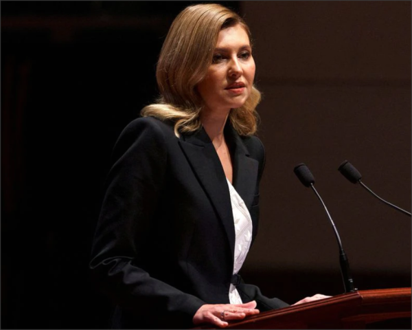 سيدة أوكرانيا الأولى: «لا توجد في الحرب أصوات نشاز»