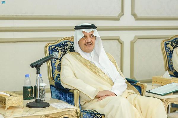 أمير الشرقية يدشّن حملة التطعيم ضد الإنفلونزا الموسمية