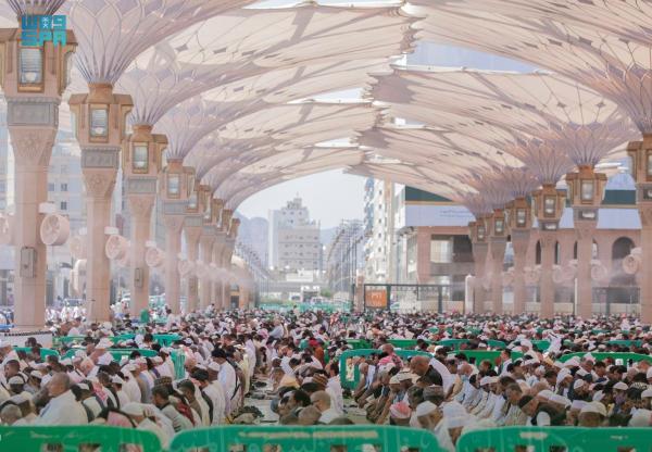 زوّار المسجد النبوي يثمّنون جهود المملكة في خدمة القاصدين