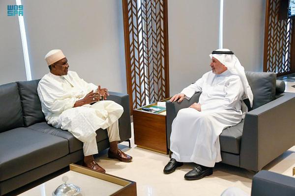 الربيعة يبحث الشؤون الإغاثية مع سفير نيجيريا