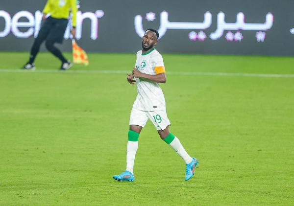 بين روسيا وقطر.. 10 ناجيين من الأخضر.!
