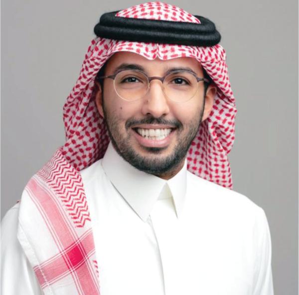 البتروكيماويات والفائدة تقود الأسهم للتراجع