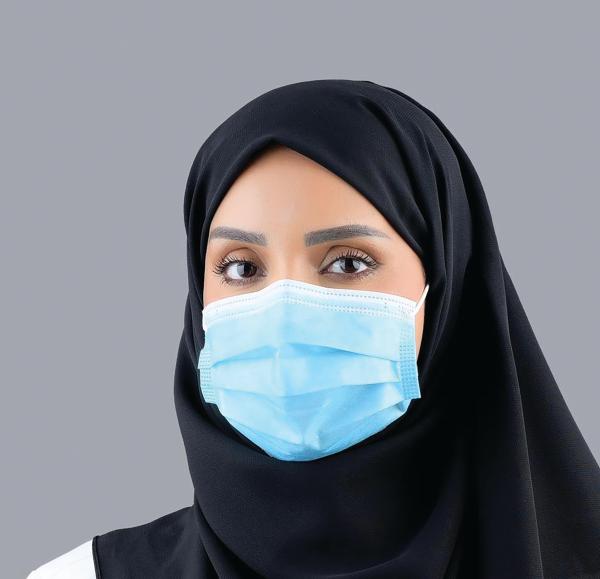 د. ندى الغامدي استشارية الجلدية، والأستاذ المساعد في جامعة الإمام عبد الرحمن بن فيصل- اليوم