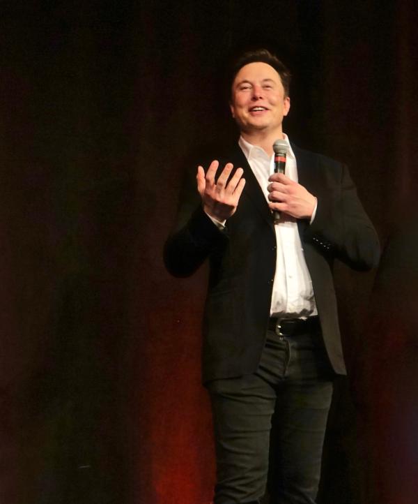 تويتر يتواصل مع عشرات الموظفين الذين فقدوا وظائفهم بعد تأكد الاحتياج إليهم - مشاع إبداعي