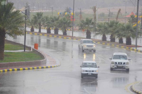 أمطار متوسطة على الحدود الشمالية