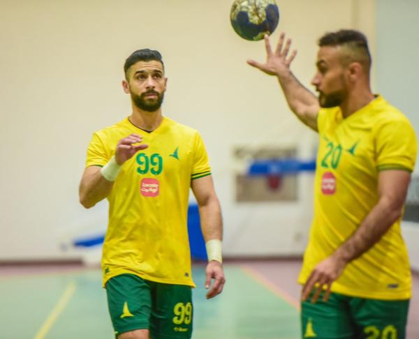 الخليج يضرب القارة .. ومضر يتبختر بالوحدة