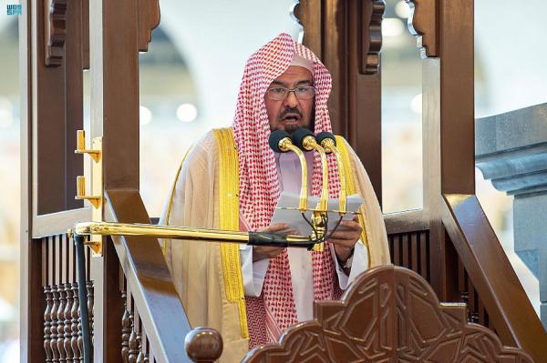 عاجل / بدء صلاة الاستسقاء في المسجد الحرام