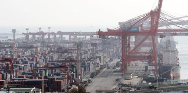 انخفاض صادرات كوريا الجنوبية بنسبة 16.7%