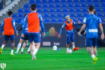 دياز يُجهز الهلال بمناورة أمام "فريق 19".. والجوير ينضم لمعسكر الأخضر