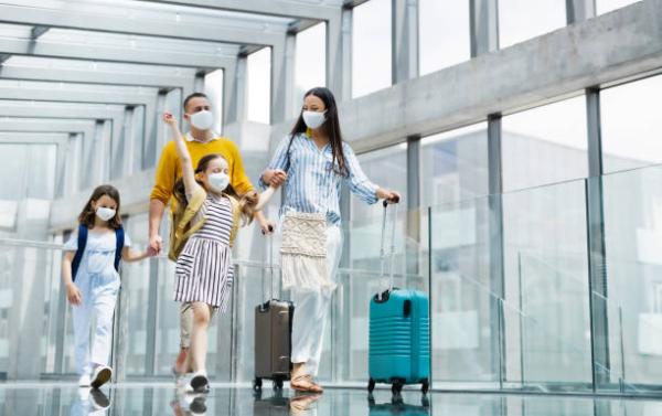 تأكد من وجود وسائل حماية كافية للأطفال في مكان الإقامة الذي تحجزه - مشاع إبداعي