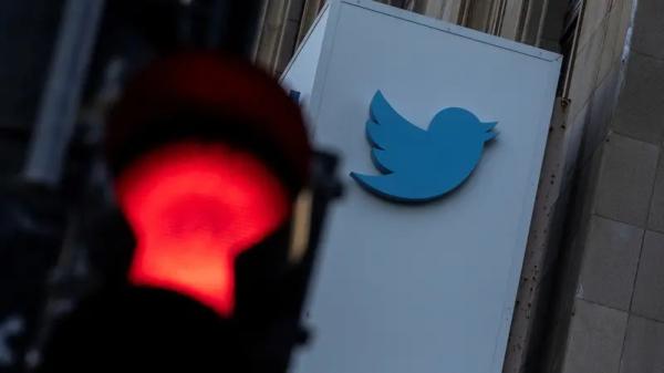 إيلون ماسك: 'آبل' تهدد بحجب 'تويتر' دون توضيح الأسباب