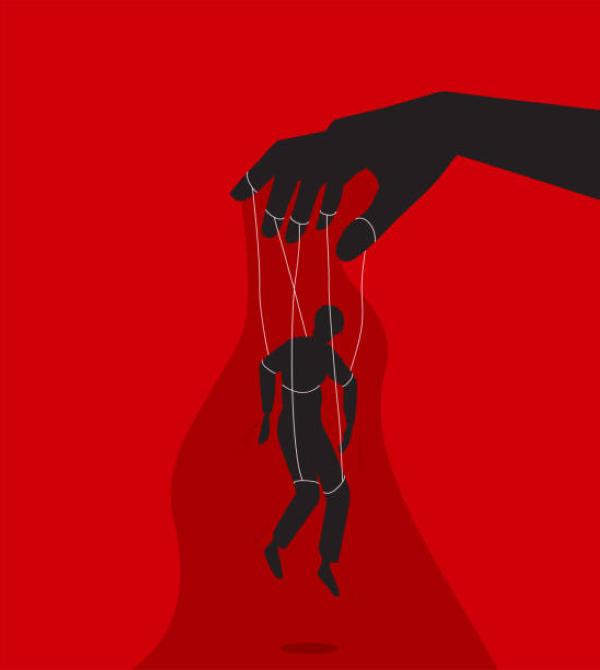 المفردة هي الكلمة المناسبة لوصف فكرة الخداع والتضليل الذي يمارس على الأشخاص - مشاع إبداعي