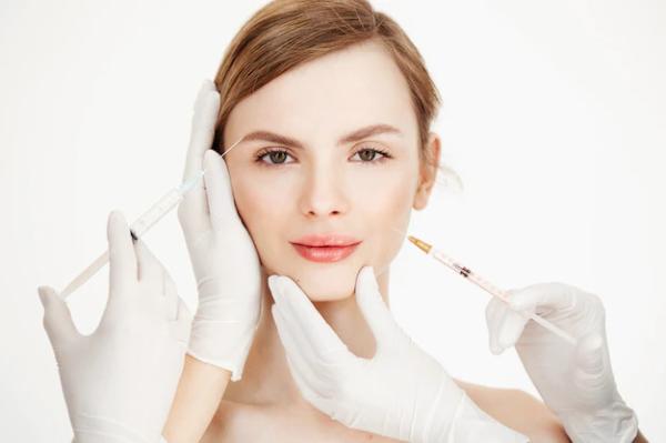 تؤدي عمليات التجميل إلى الاضطراب التشوهي - مشاع إبداعي